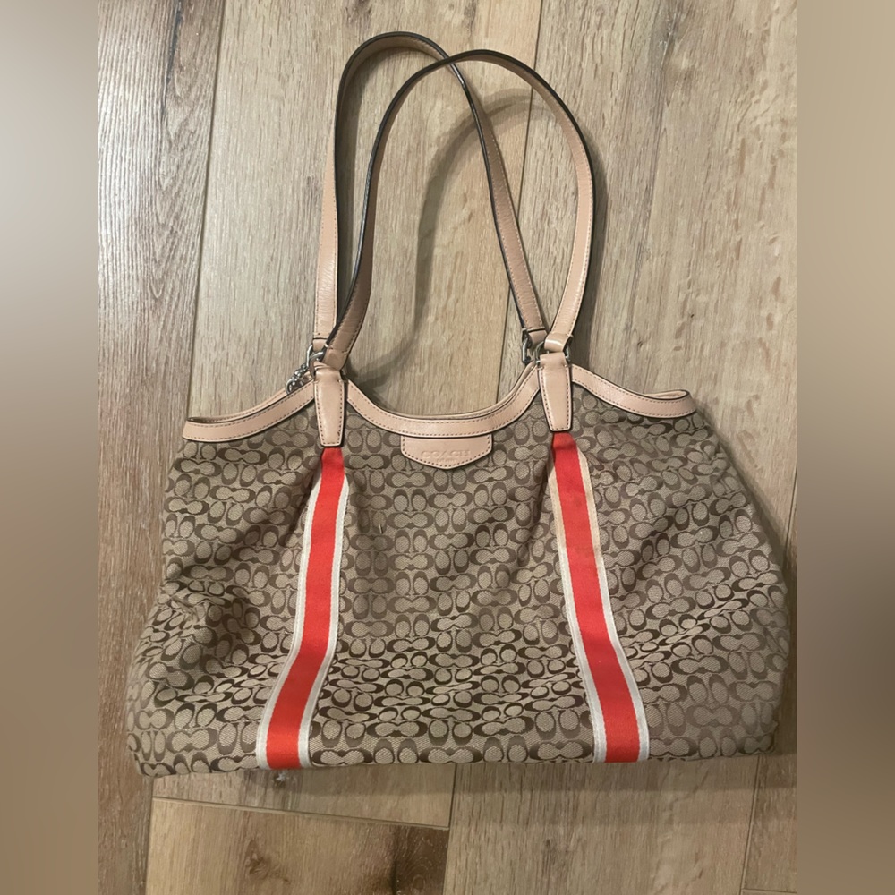 Coach purse